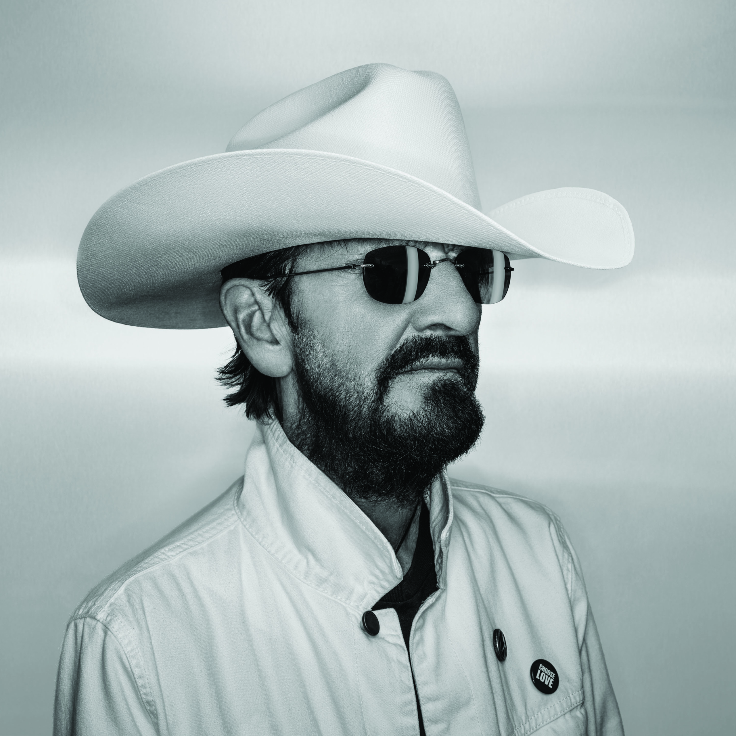 RINGO STARR ON COLLABORATING WITH T BONE BURNETT ON COUNTRY ALBUM “LOOK UP” (AUDIO)