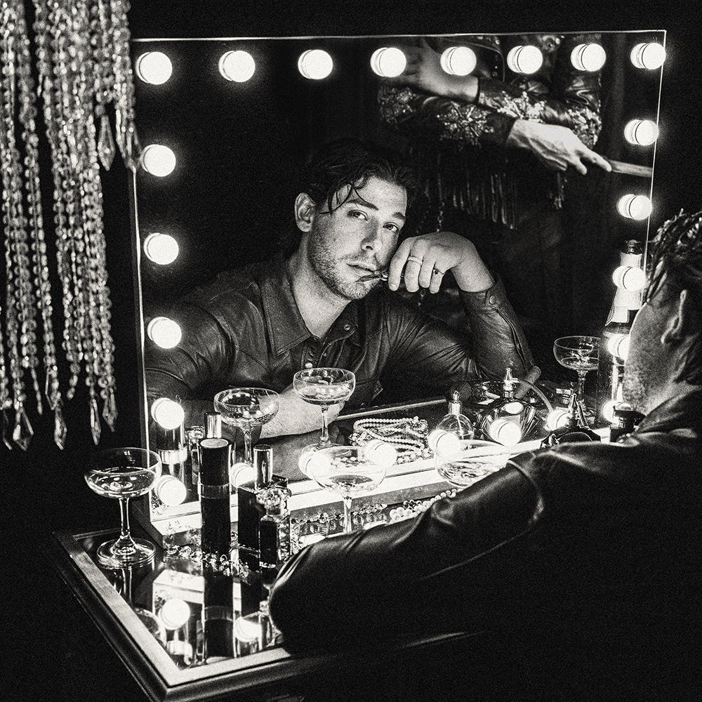 SAM WILLIAMS GETS VULNERABLE ON CATCH NEW TRACK “LOSE YOU...
